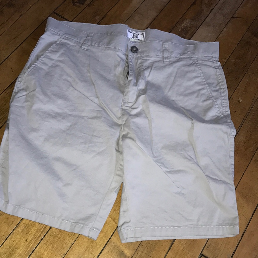 Men's Flat Front‎ Casual Shorts in Light Gray Never Worn